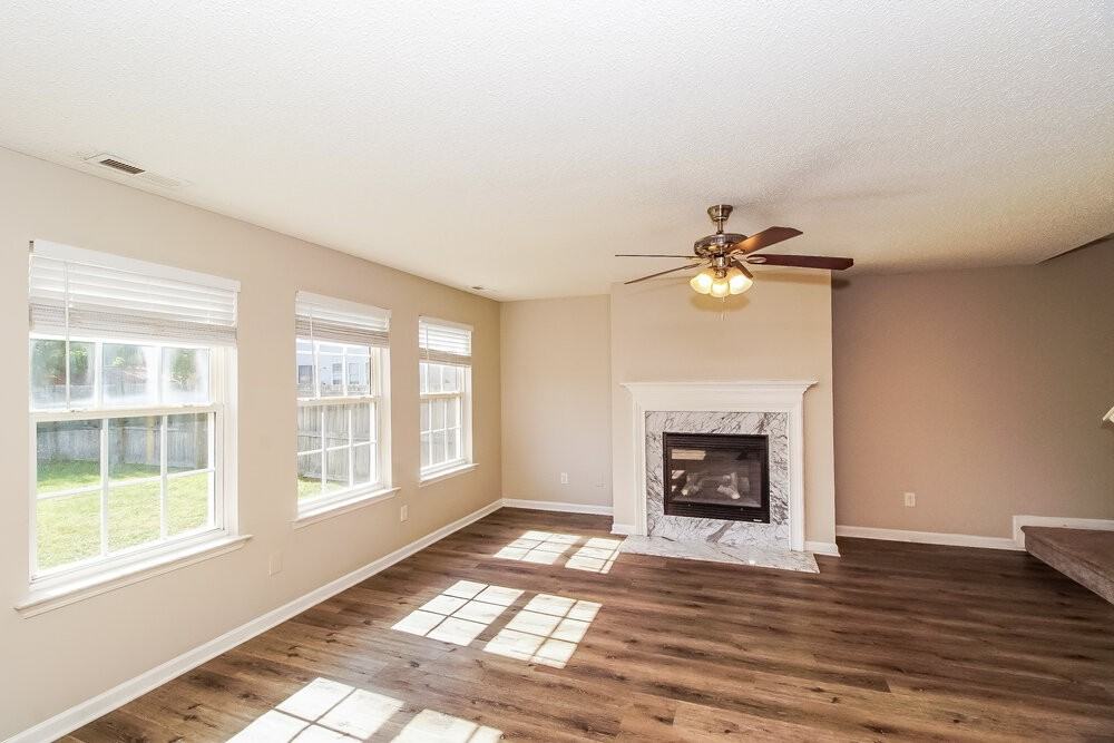 2120 Speedwell Ct - Photo 7 of 17
