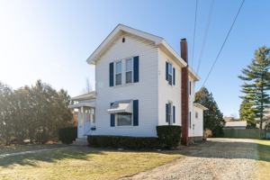 featured image of 807 N Eaton St