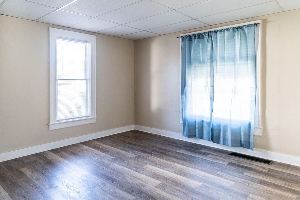 807 N Eaton St - Photo 6 of 19