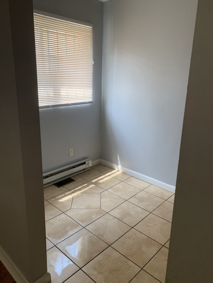 1029 Old Orchard Ave #2 - Photo 4 of 8