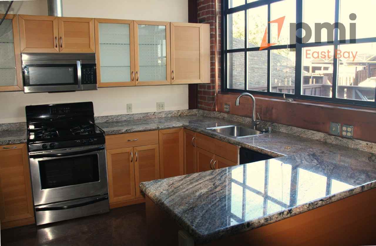 1501 37th Ave #B2 - Photo 5 of 14