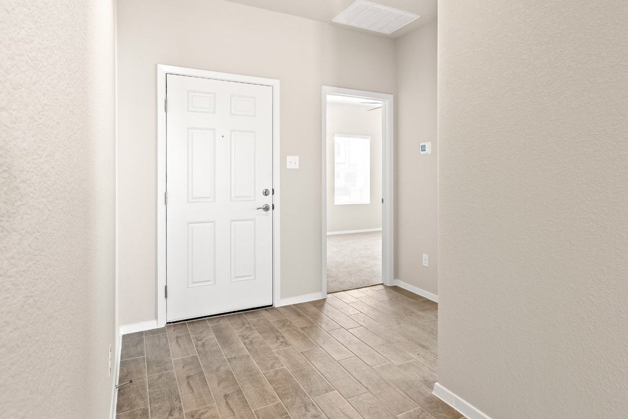 441 Hortus Dr - Photo 5 of 29