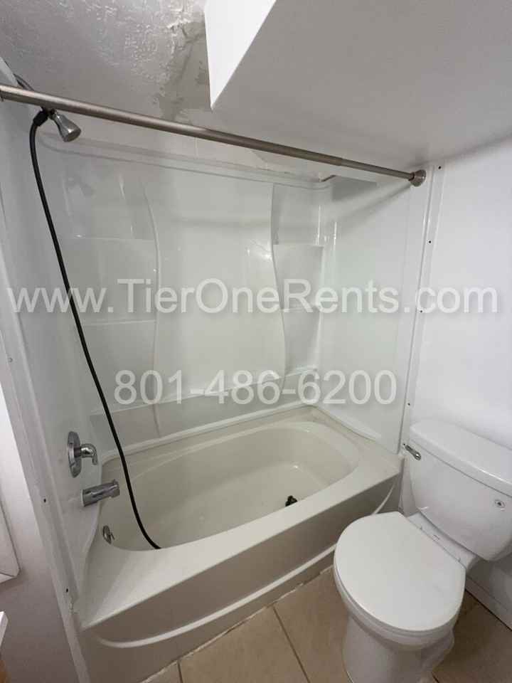 804 E 10600 S Unit B #B - Photo 5 of 18