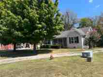 215 Derek Ct - Photo 1 of 1