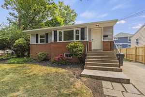 featured image of 4711 Norwich Rd