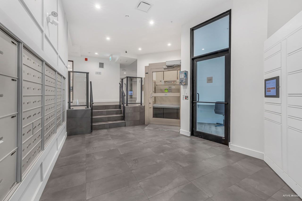 13878 76 Avenue - Photo 2 of 17