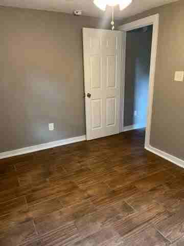 6710 Phillips Lane - Photo 2 of 20