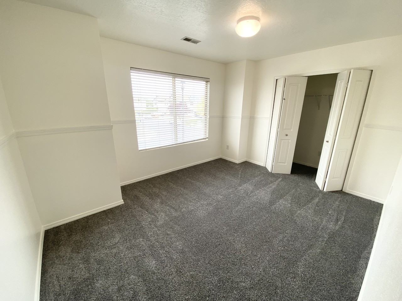 1243 Westsouth - Photo 2 of 50