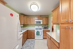 featured image of 5330 Sw Mayfair Ct