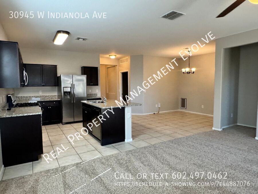 30945 West Indianola Avenue - Photo 3 of 36