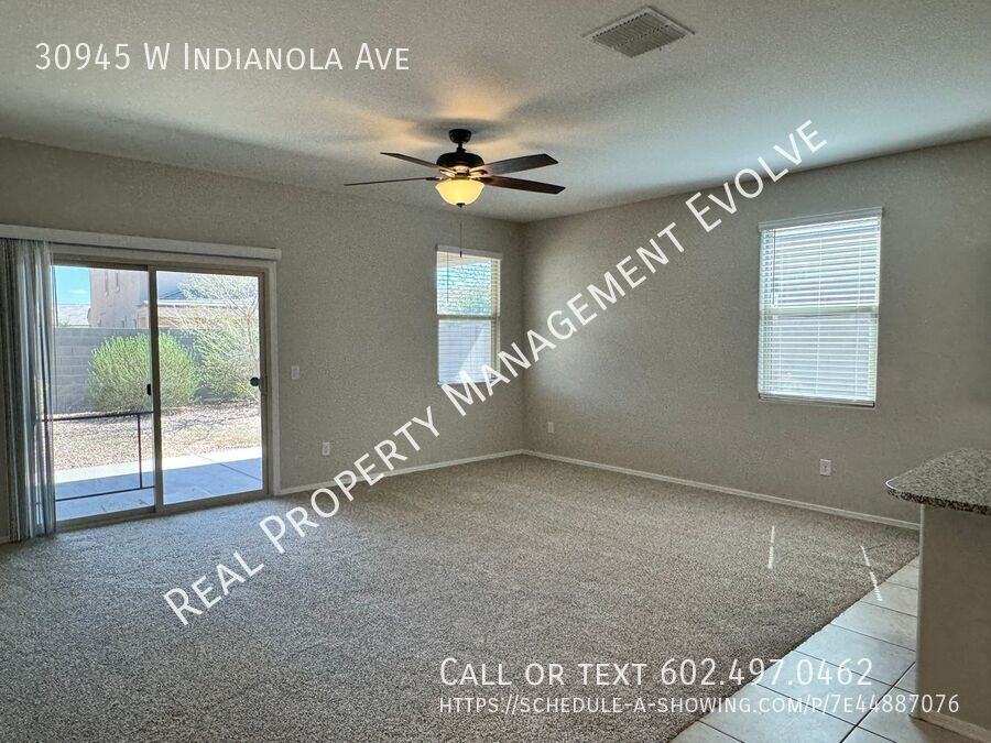 30945 West Indianola Avenue - Photo 7 of 36