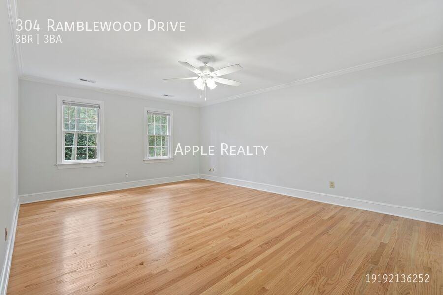 304 Ramblewood Dr - Photo 7 of 15