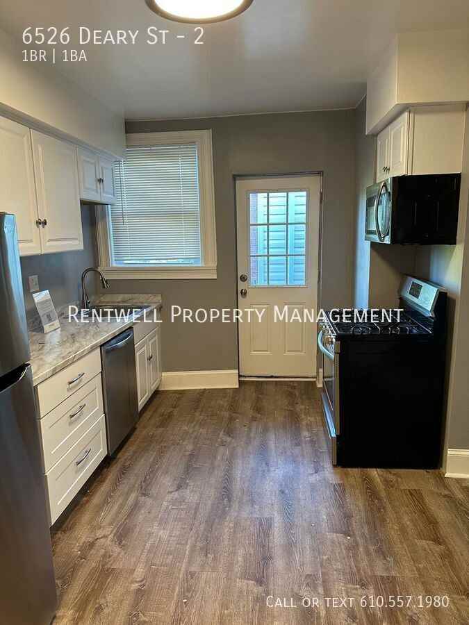 6526 Deary Street #2 - Photo 3 of 13