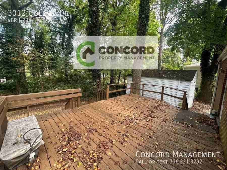 3012 Collier Dr - Photo 2 of 22