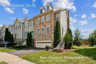 829 Ferndale Ter Ne - Photo 1 of 1