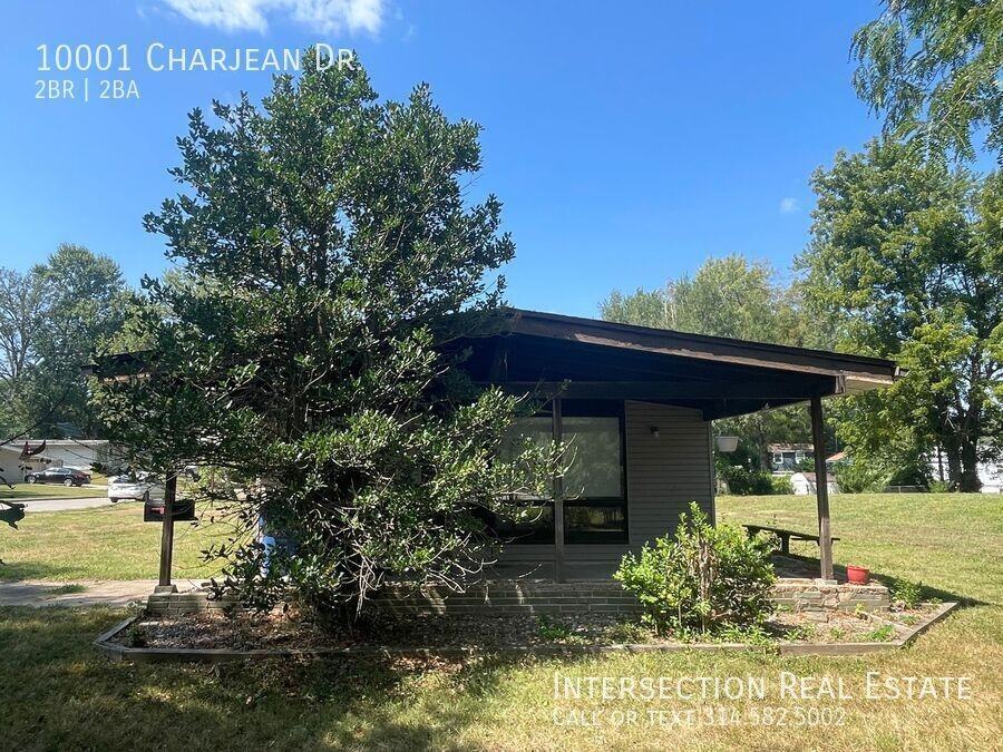 10001 Charjean Dr - Photo 2 of 26