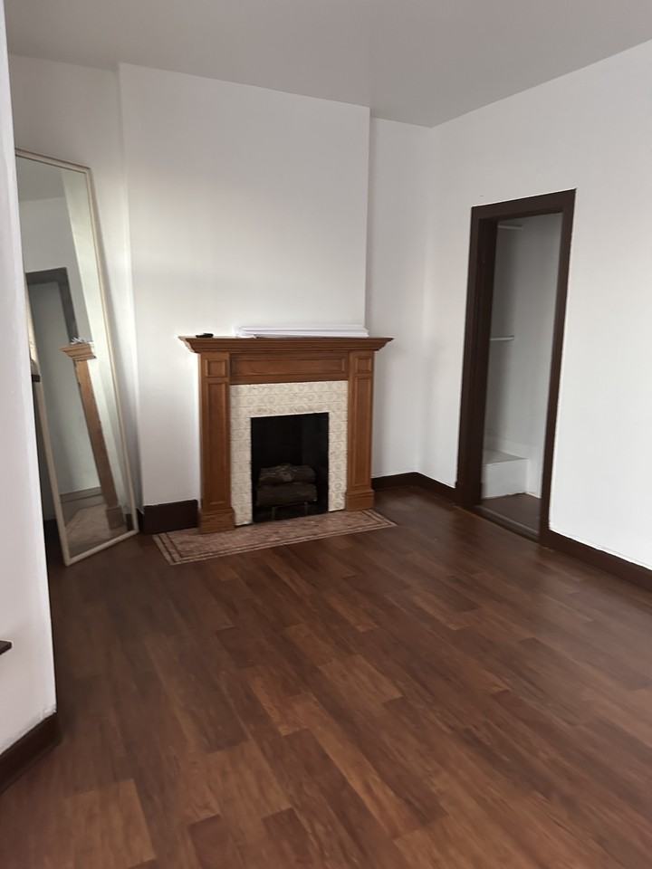 4930 South Saint Lawrence Avenue #NA - Photo 7 of 18