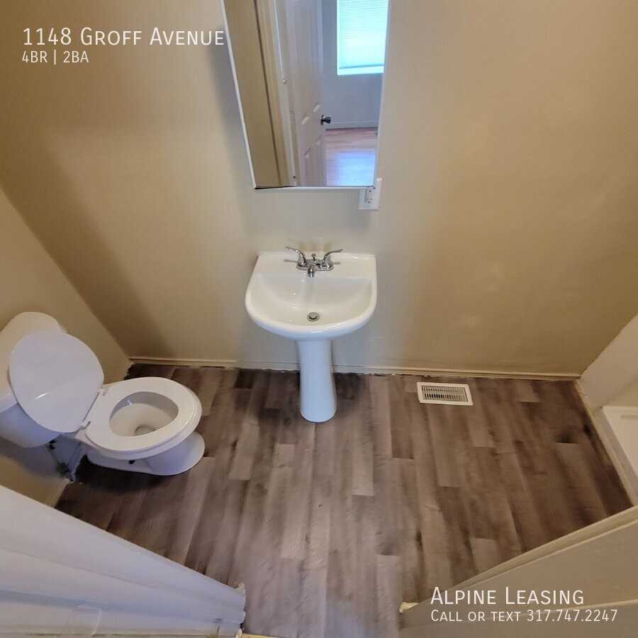 1148 Groff Ave - Photo 4 of 7