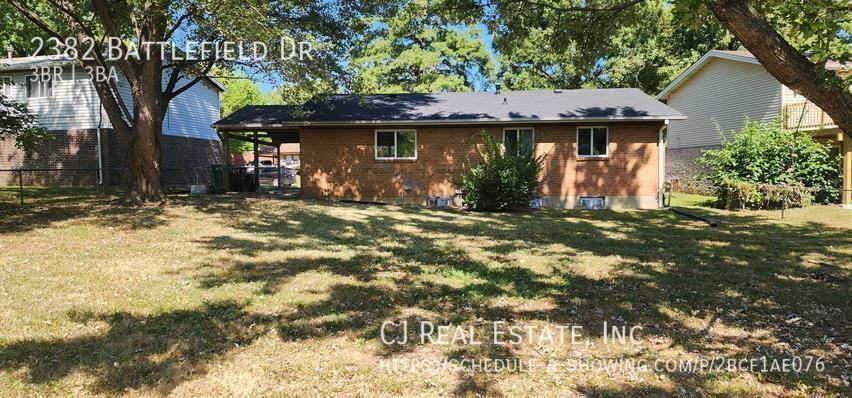 2382 Battlefield Dr - Photo 2 of 9