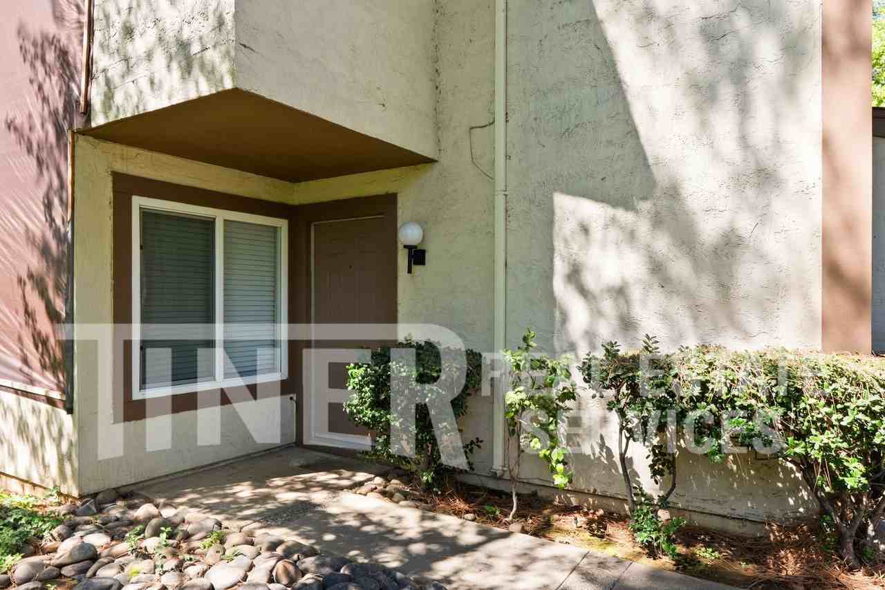 2674 Rio Bravo Circle - Photo 6 of 24