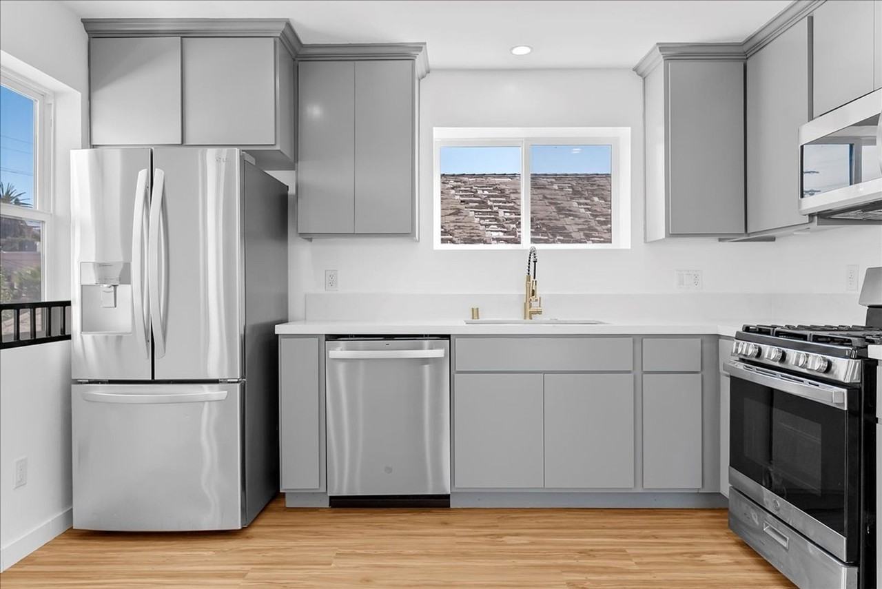 4017 Montclair Street - Photo 6 of 22