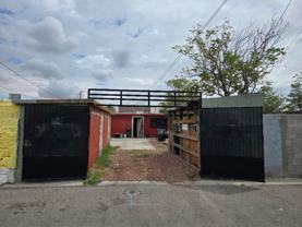 1011 S Park St - Photo 1 of 1