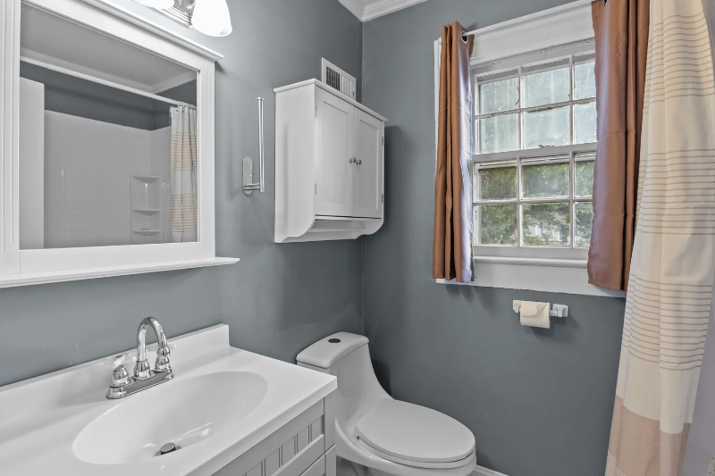 307 Church St - Photo 5 of 16