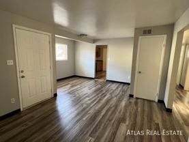 2707 N Chestnut St #4 - Photo 1 of 1