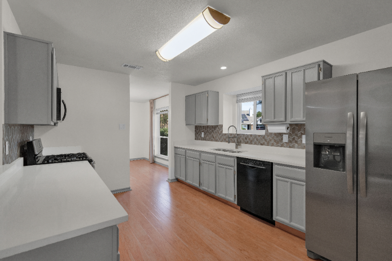 2038 Sancerre Ln - Photo 5 of 20