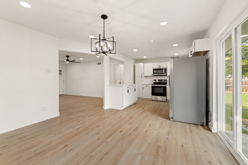 11380 Lanewood Cir ##Tx - Photo 5 of 24