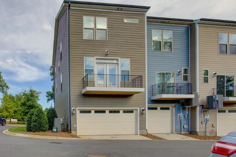 112 Judson Ave - Photo 3 of 20