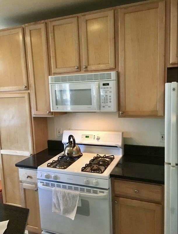 3032 Park Pl Nw - Photo 3 of 16