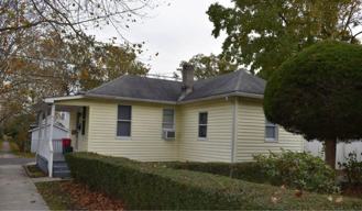 712 Beethoven St - Photo 1 of 1