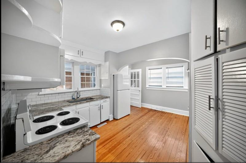 3597 E Wilson St - Photo 3 of 11