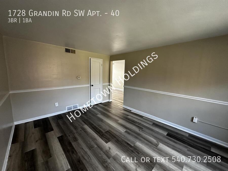 1728 Grandin Road Southwest #40 - Photo 3 of 9