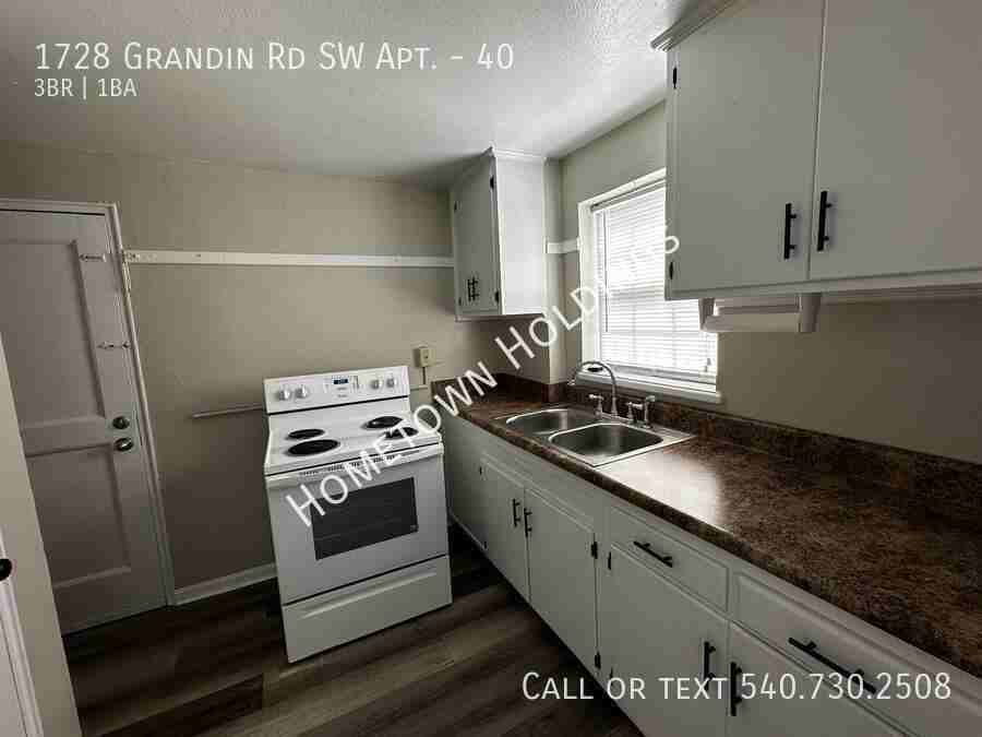 1728 Grandin Road Southwest #40 - Photo 5 of 9