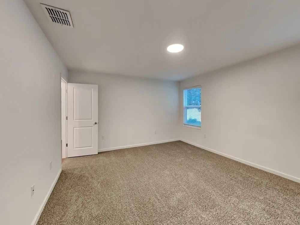 1085 Caitlin Loop - Photo 3 of 14