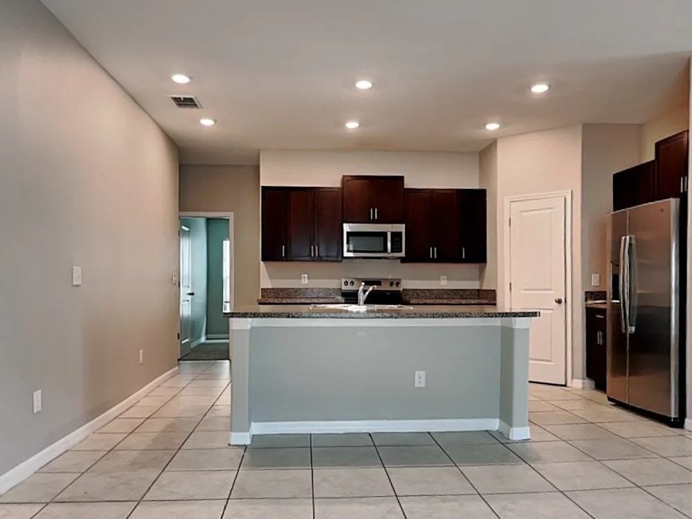 1615 Blue Rose Drive - Photo 2 of 14