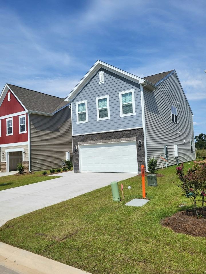 627 Olympia Street - Photo 2 of 29