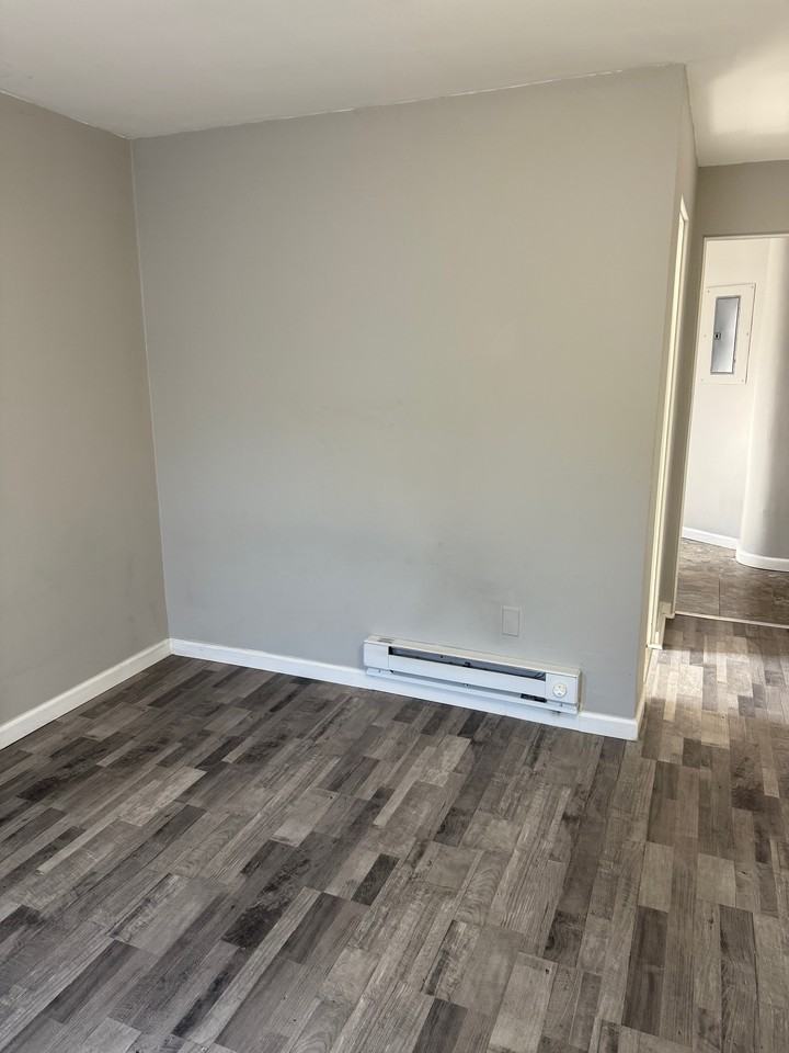 1936 Walnut Street - Photo 2 of 14