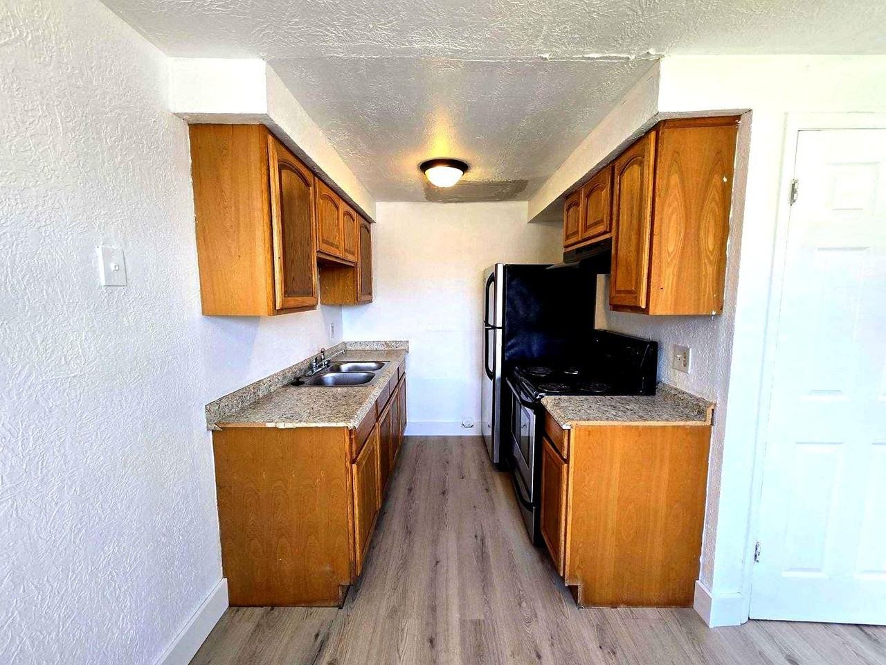 3781 Woodbury Rd - Photo 7 of 22