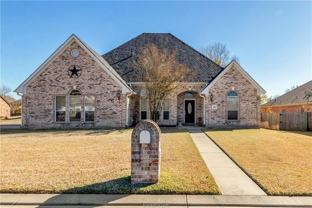 1602 Leopard Ln - Photo 1 of 1