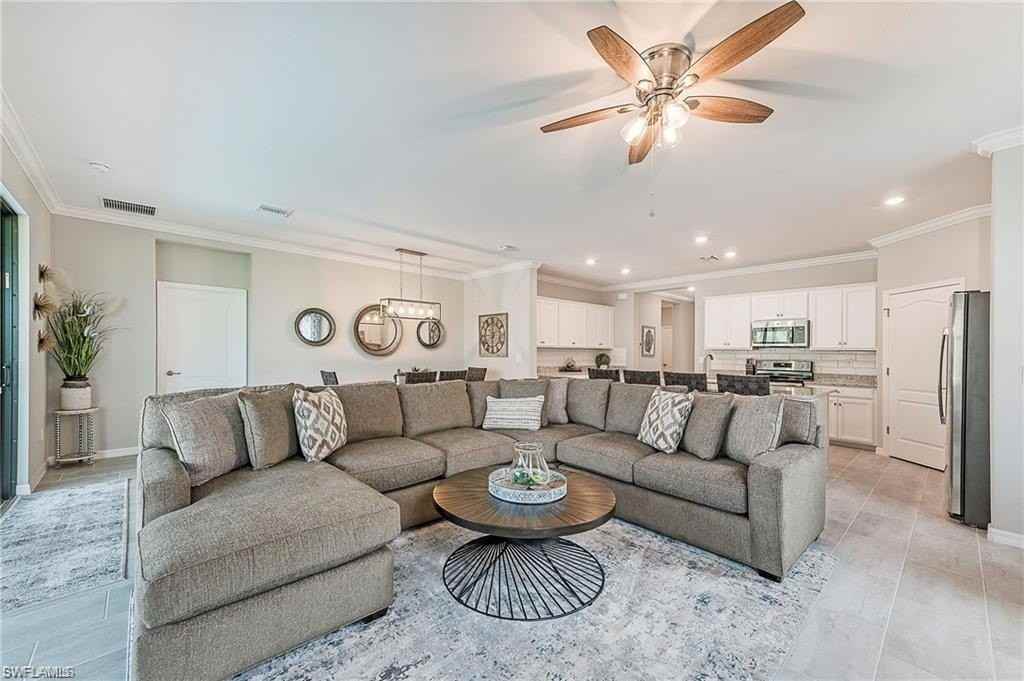 19872 Beechcrest Pl - Photo 2 of 43