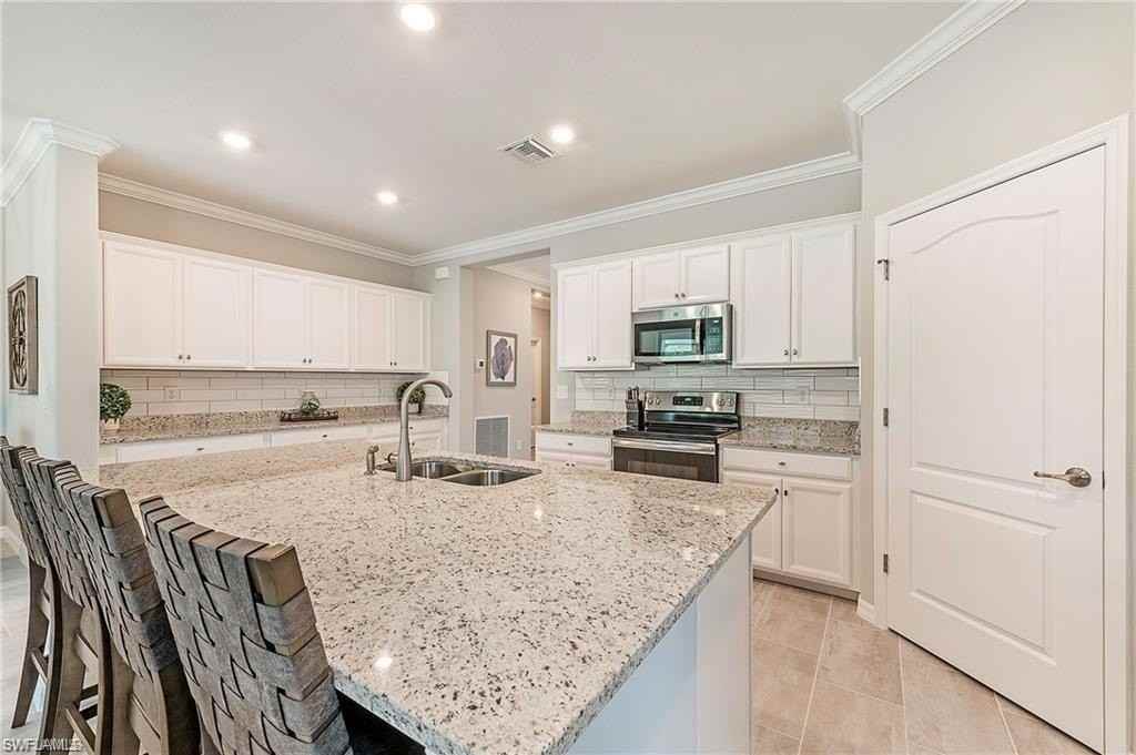 19872 Beechcrest Pl - Photo 7 of 43