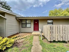 1700 Greenbrier Dear Rd - Photo 1 of 1