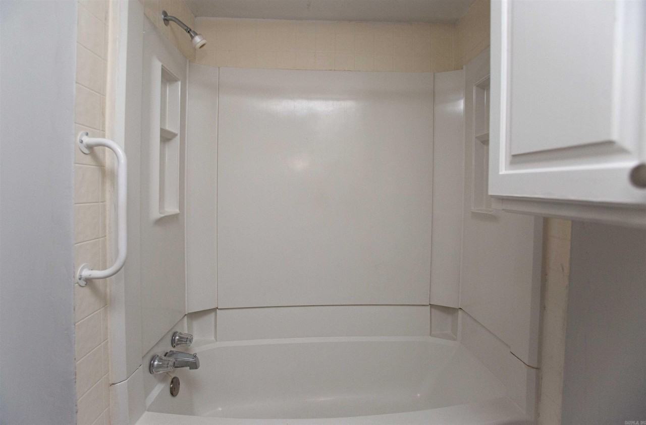 23 Quillen Drive - Photo 6 of 10