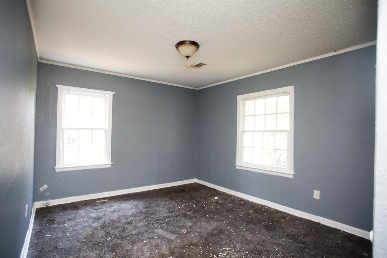 2004 West 24th Avenue - Photo 4 of 16