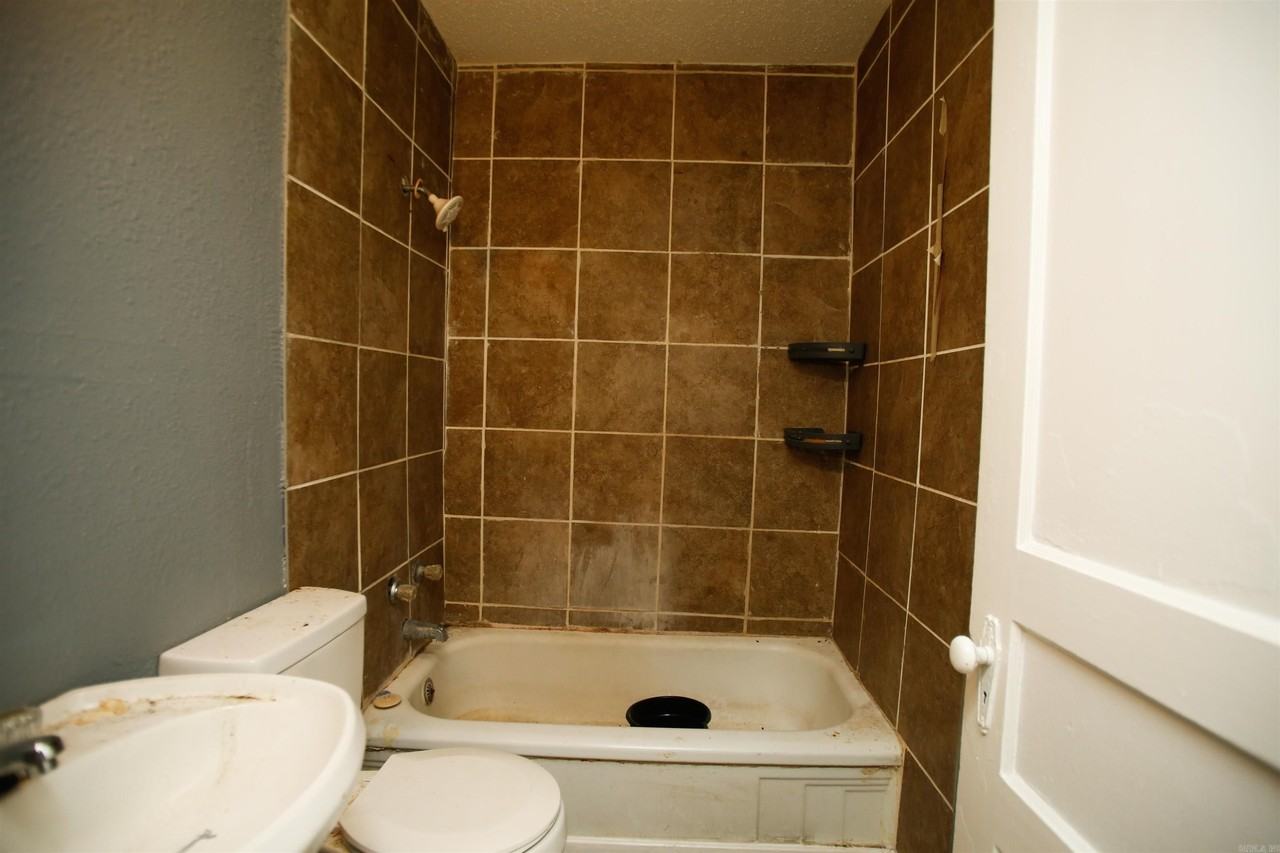 2004 West 24th Avenue - Photo 6 of 16