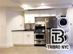 230 E 7th St - Photo 1 of 1