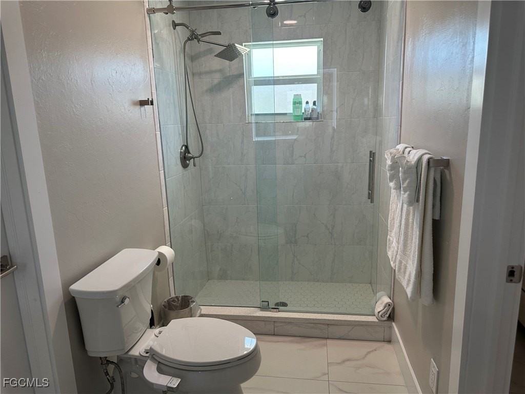 129 Sw 54th Ter - Photo 4 of 24